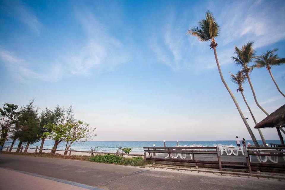 โรงแรม นานาบีช รีสอร์ท สวยๆ ริมหาดทุ่งวัวแล่น จ.ชุมพร บรรยากาศดีสุดๆ :  ChillNaiD ชิวไหนดี