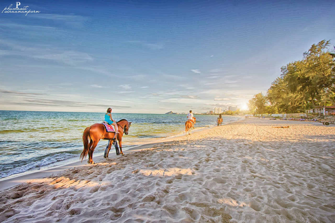 พักผ่อนริมทะเลในบรรยากาศส่วนตัว ณ ชายหาดหัวหิน : ChillNaiD ชิวไหนดี