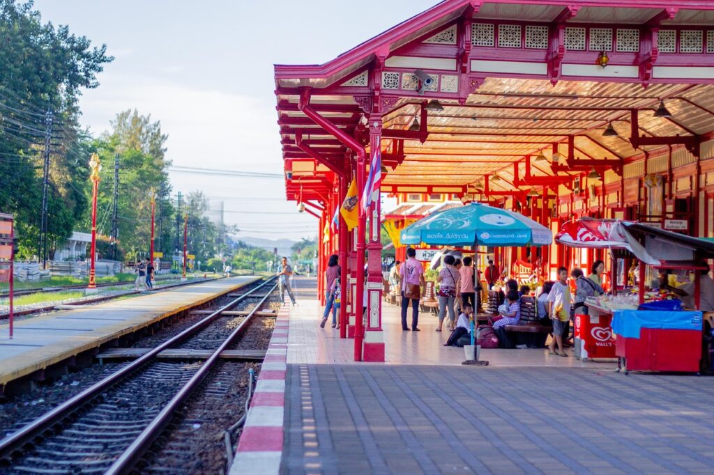 สถานีรถไฟหัวหิน
